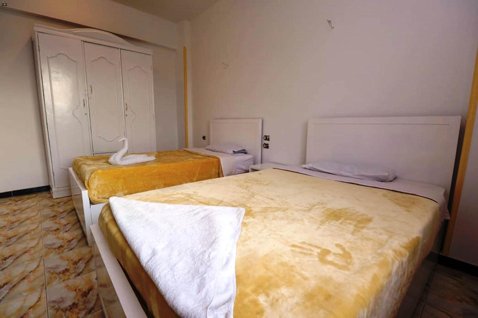 Luxor View Hostel Extérieur photo